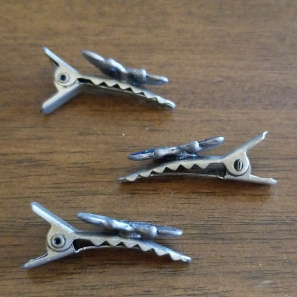 Butterfly Bundle! Hair Clips and Earrings - Picture 3 of 4